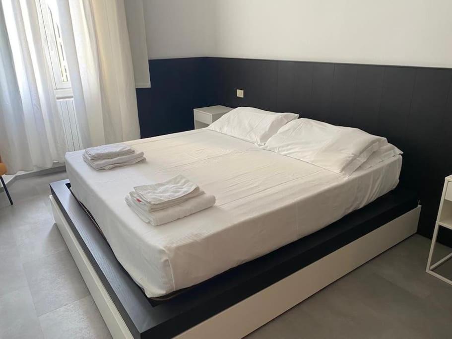 Just Like Home In Bocconi Milano Exteriör bild